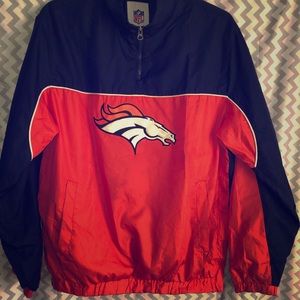 Vintage Denver Broncos windbreaker with small flaw